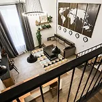 три дворівневі квартири для 12 гостей Odessza