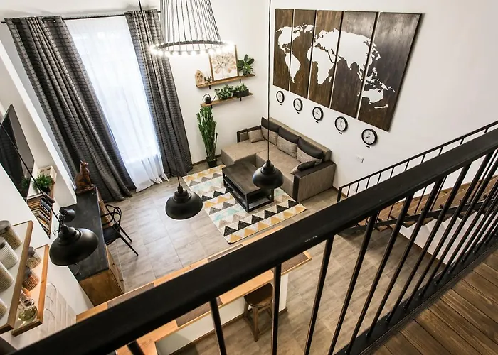 три дворівневі квартири для 12 гостей Odessza