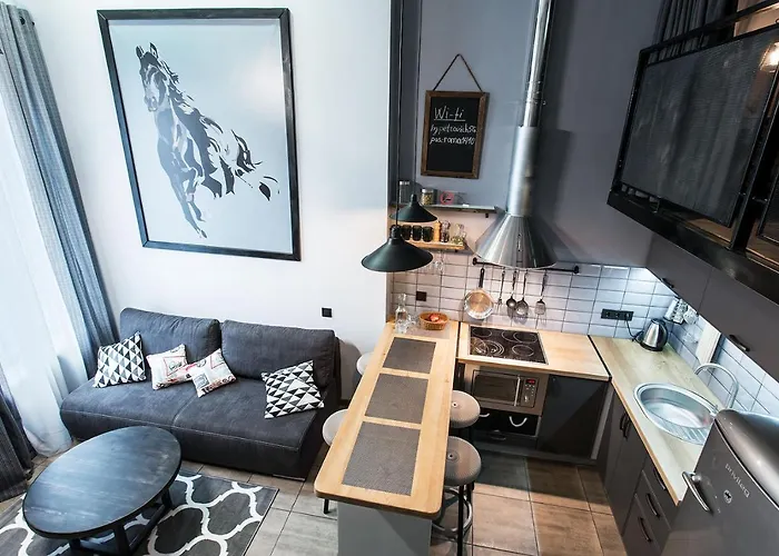 три дворівневі квартири для 12 гостей Odessza