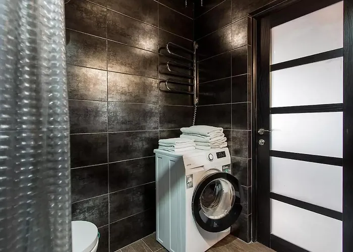 три дворівневі квартири для 12 гостей *