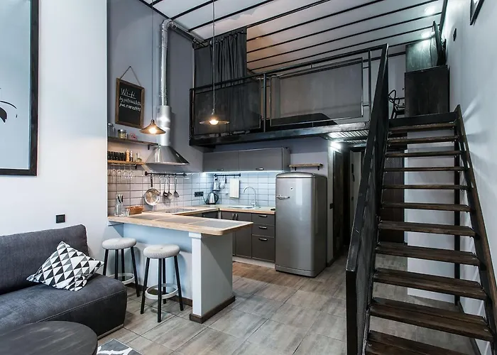 три дворівневі квартири для 12 гостей Apartman