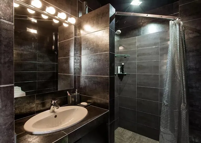 Apartman три дворівневі квартири для 12 гостей *