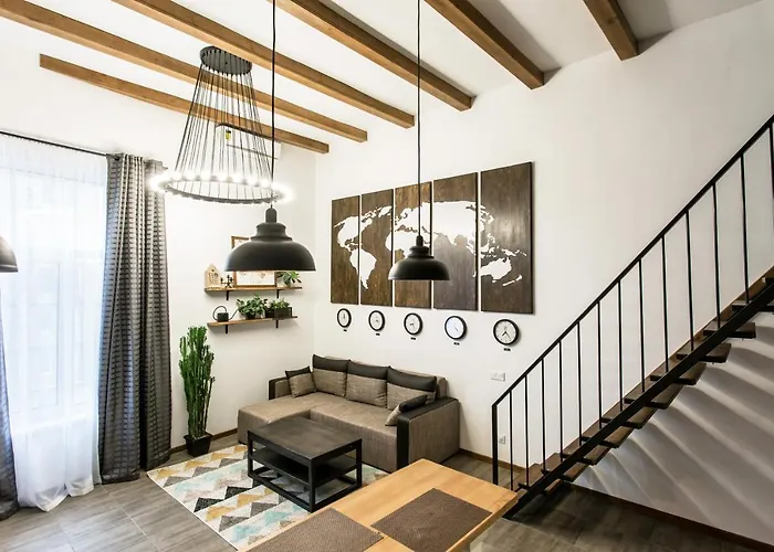 три дворівневі квартири для 12 гостей