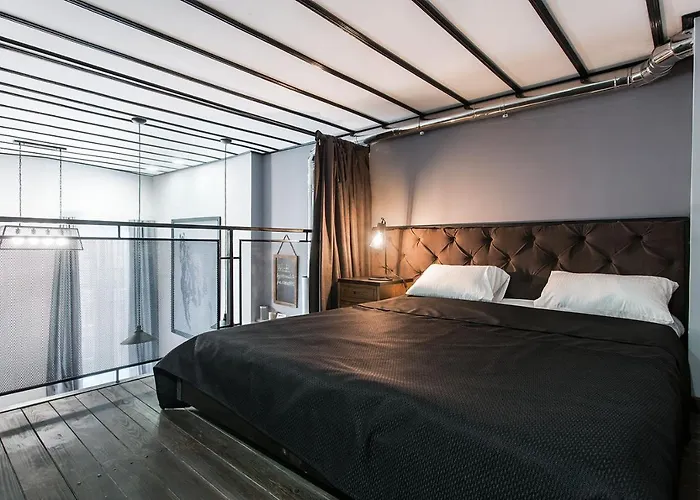 три дворівневі квартири для 12 гостей Apartman