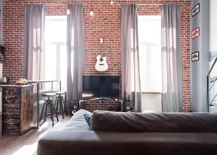 три дворівневі квартири для 12 гостей * Odessza