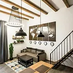 три дворівневі квартири для 12 гостей